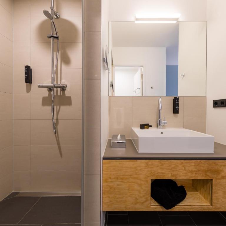 mk | hotel münchen city - Zimmer mit Queensize-Bett - 3