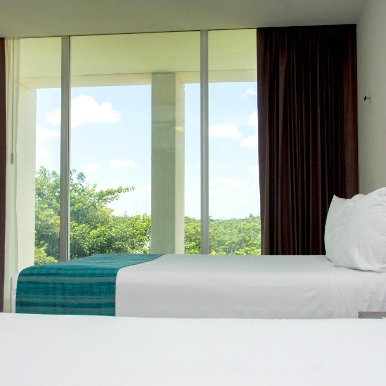 Mesón de la Luna Hotel & Spa - Superior Deluxe Room with Mini Refrigerator and Garden View, 2 double beds - 9