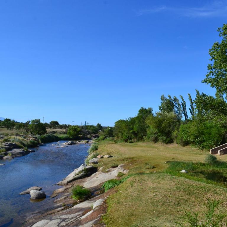 Cabañas Los Álamos Panaholma - Casa con 1 dormitorio - 10