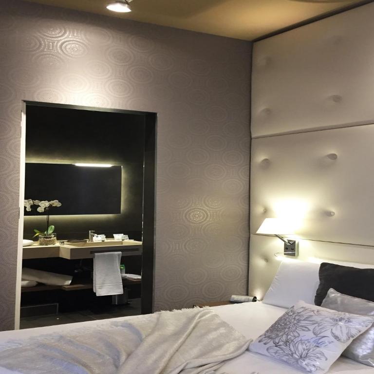 Private Luxury Suites - 2 Camere Matrimoniali Comunicanti - 11