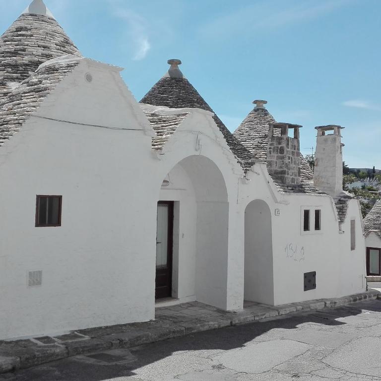 Trulli Resort Monte Pasubio Trulli bbalberobellocom - Suite Trullo - 31