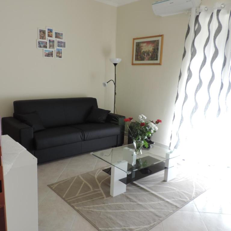 Sasha's Crib - Appartamento con Balcone - 12
