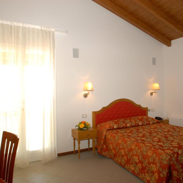 Villa Aretusi - Double Room - 1