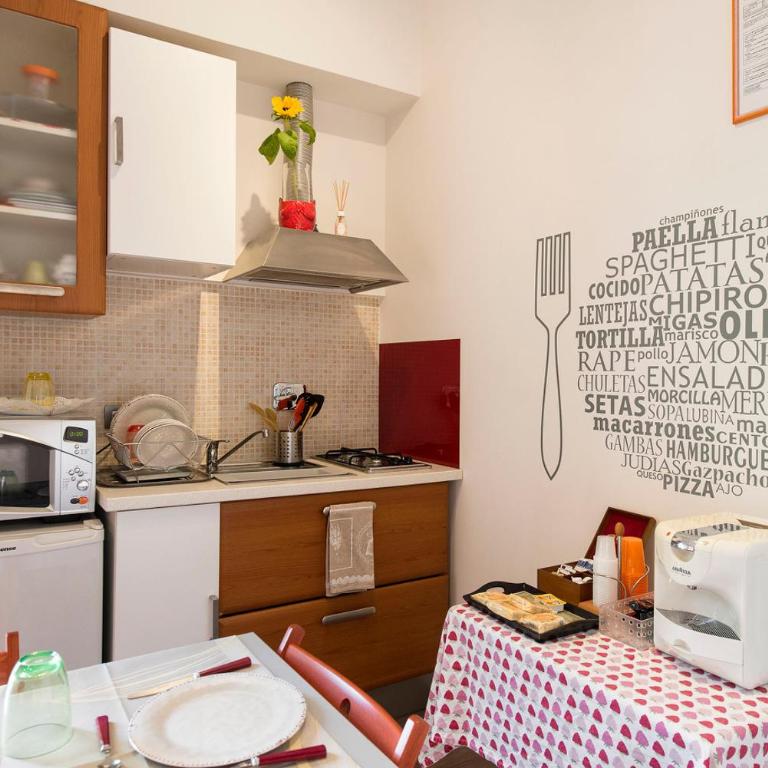 B&B Blueberry Rooms - Two-Bedroom Apartment - 3
