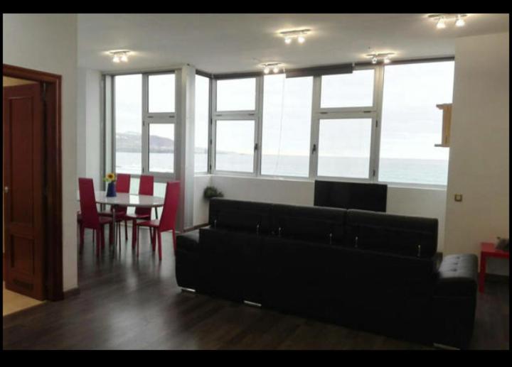 Camarotes 17 y 28 - Apartamento con vistas al mar - 9