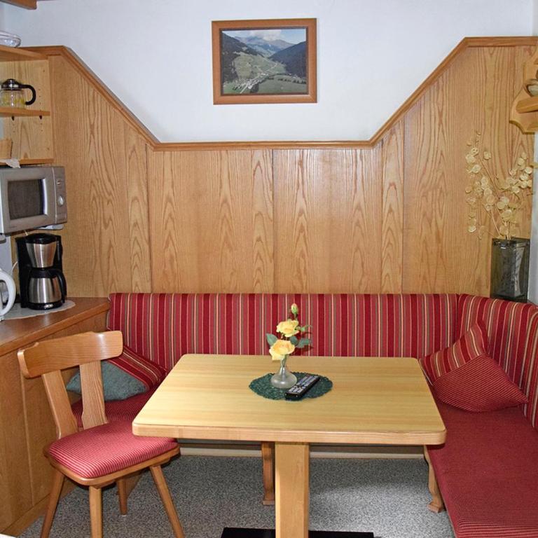 Ferienwohnung Tux - Apartment mit 1 Schlafzimmer - Erdgeschoss - 2