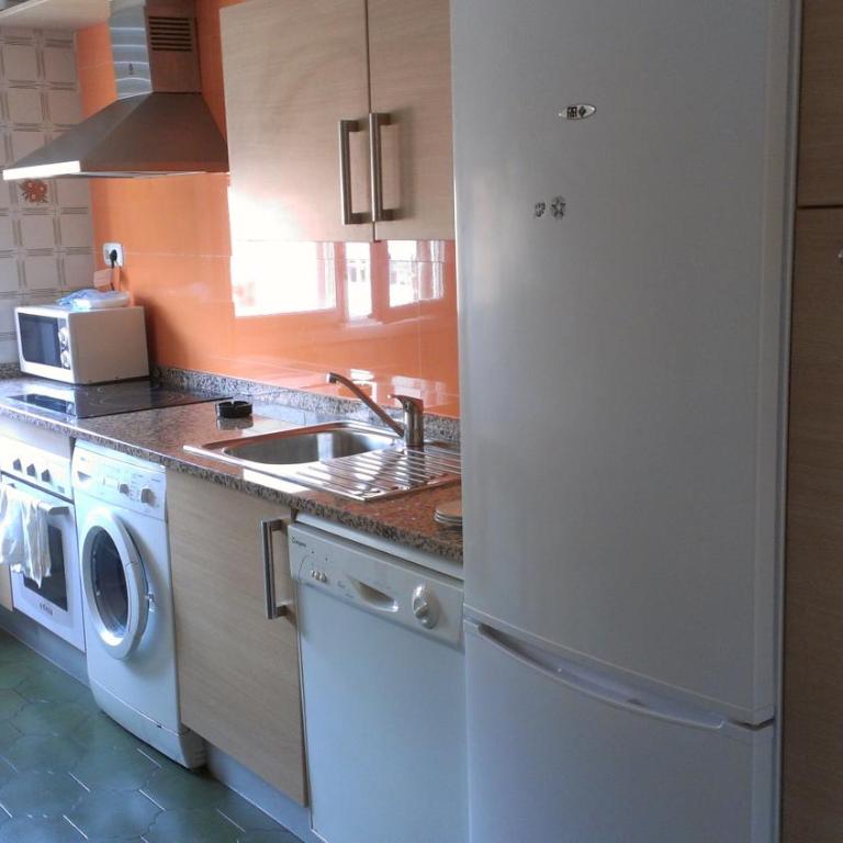 Alojamientos Iruña - Habitación Doble con baño privado - 2 camas - 1