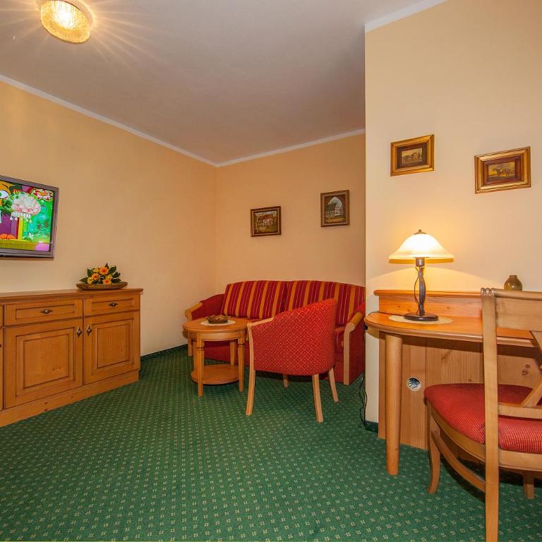 Gästehaus Lärchenhang mit Hallenbad & Sauna - Standard Doppelzimmer - 1