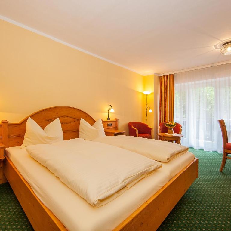 Gästehaus Lärchenhang mit Hallenbad & Sauna - Standard Doppelzimmer - 1
