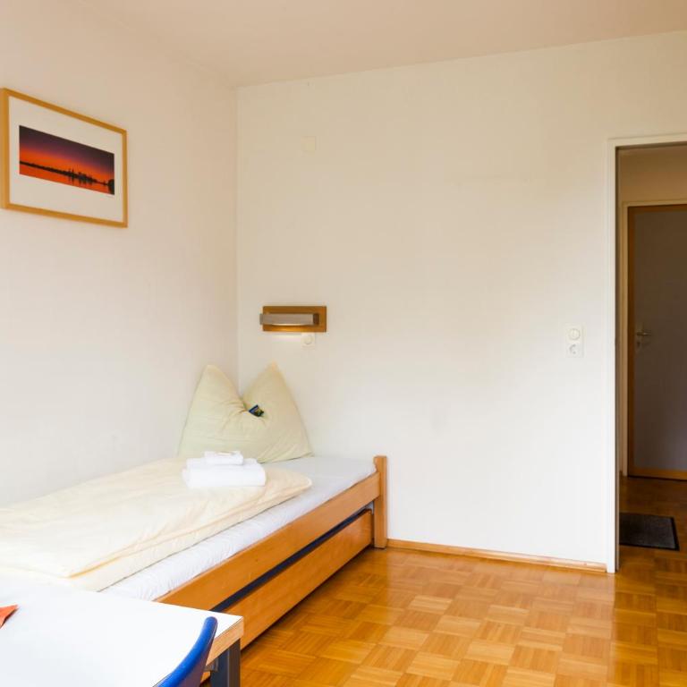 HI Youth Hostel Lindau - Camera Singola con Bagno Privato - 4