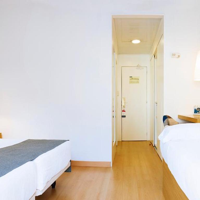 Gran Hotel Reymar 4 Sup - Habitación Triple con vistas al mar (2 adultos + 1 niño) - 4