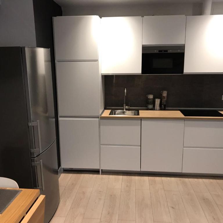 Skyline Bilbao - Two-Room Apartment - 9