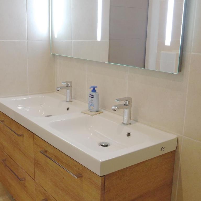 Cannes 250m2 - 8mn Walking distance Palais Festivals and Beach - Appartement Deluxe - 14