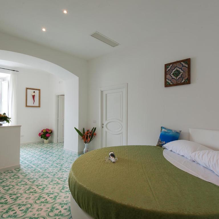 Surriento Suites - Junior Suite con Vista Mare - 12
