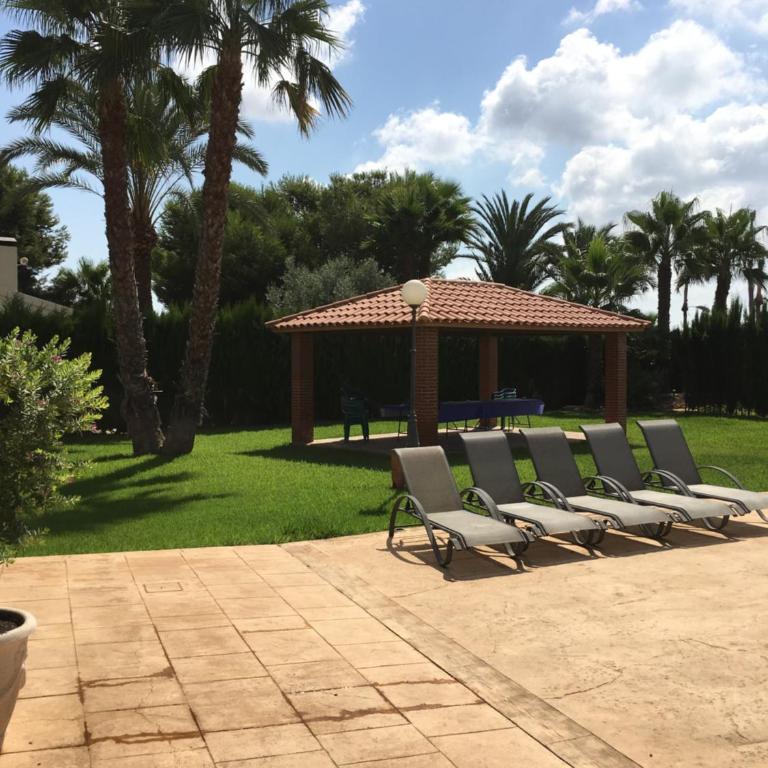 Chalet Beach and Golf Santa Pola Alicante Jupalca - Casa de 5 dormitorios - 60