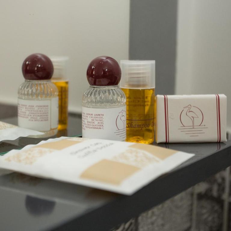 B&B Palermo Sole & Cultura - Camera Matrimoniale/Doppia con Letti Singoli con Bagno Privato - 5