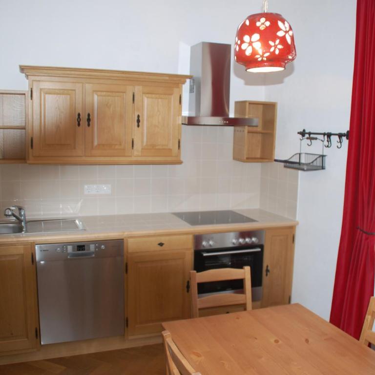 City Apartment - Apartment mit Balkon - 8