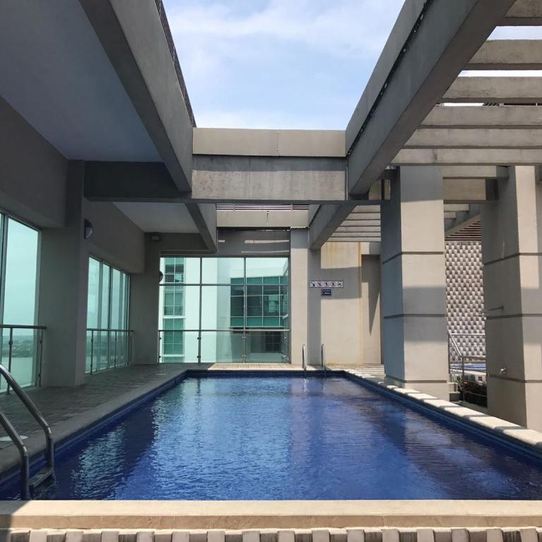Puerto Santa Ana Suites Guayaquil - Apartamento Superior - 1