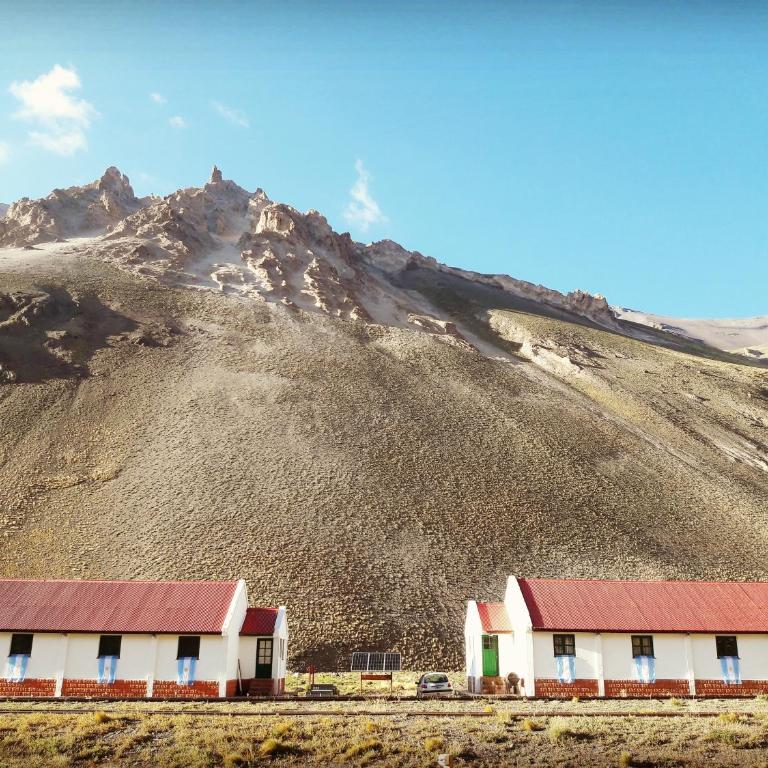 Hospedaje Leñas del Tolosa - Habitación Cuádruple con baño privado - 1