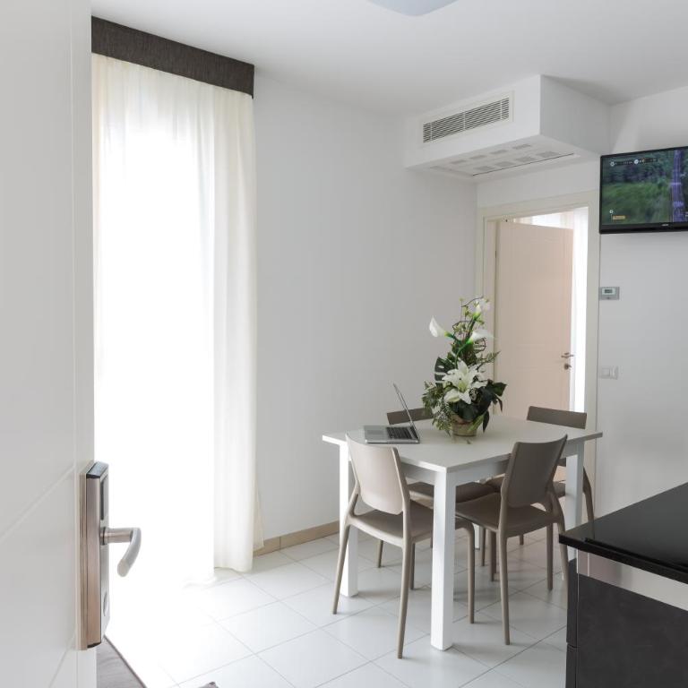Residence Perla Verde - One-Bedroom Apartment - 14