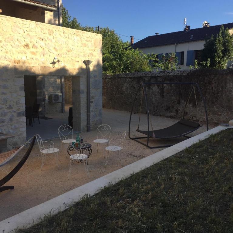 La maison de Salavas - Appartement - Rez-de-Chaussée - 33