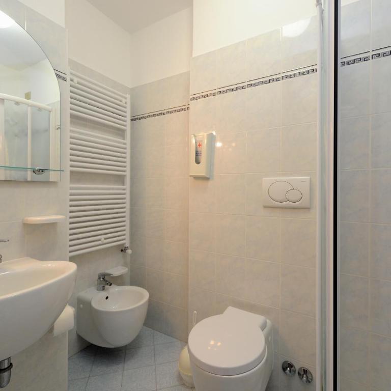 Hotel Vina De Mar - Camera Familiare Deluxe con Balcone - 7