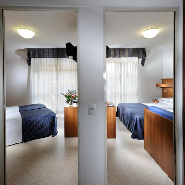 Hotel Vina De Mar - Camera Familiare Deluxe con Balcone - 1