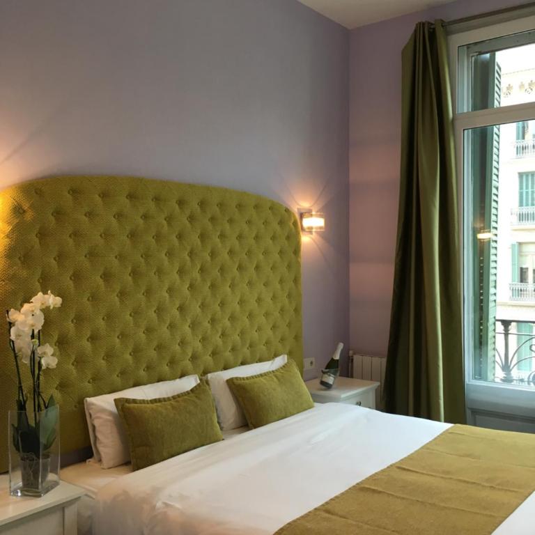 Hotel Ginebra - Double Room with View - 1