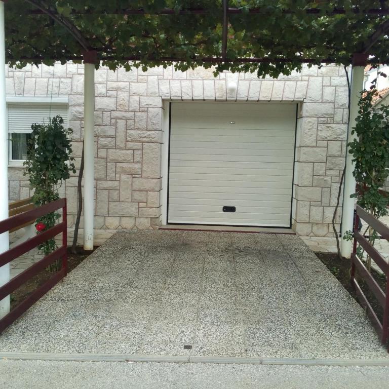 Apartmani RADA - Apartman - 17