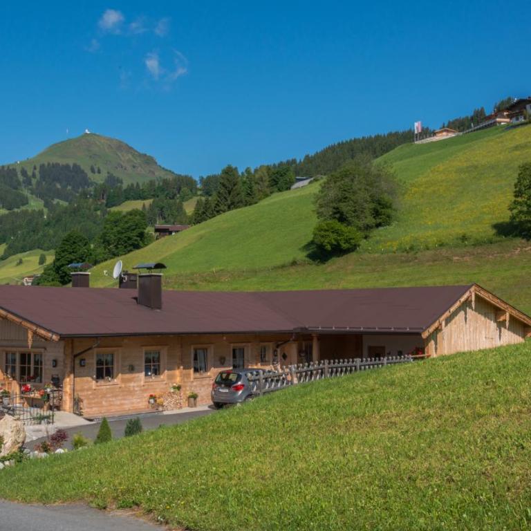 Bergpension-Ebental - Dreibettzimmer mit Bergblick - 2