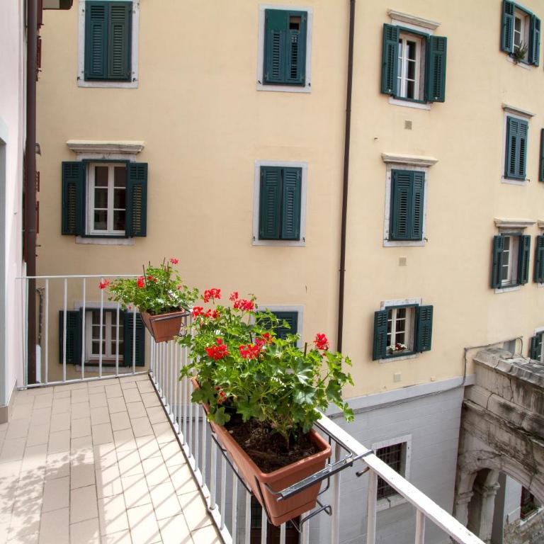 Hotel All'Arco - Camera Matrimoniale Superior - 2
