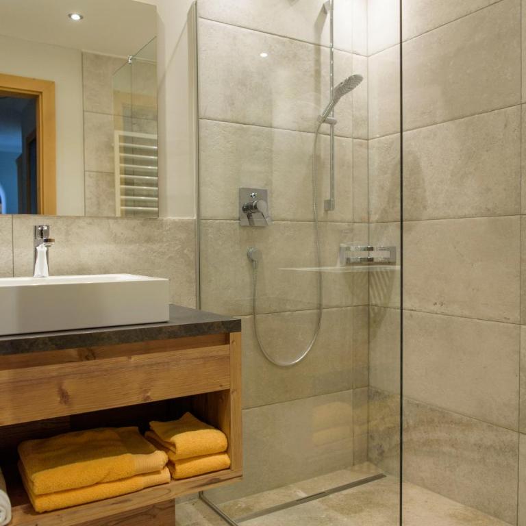Apart Hotel San Antonio, Premium Sommerkarte inkludiert - Apartment mit 3 Schlafzimmern und Balkon - 5