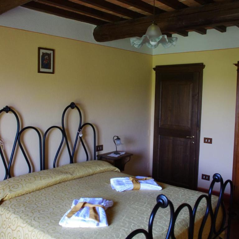 Agriturismo Cerreto - Camera Matrimoniale con Angolo Cottura - 7