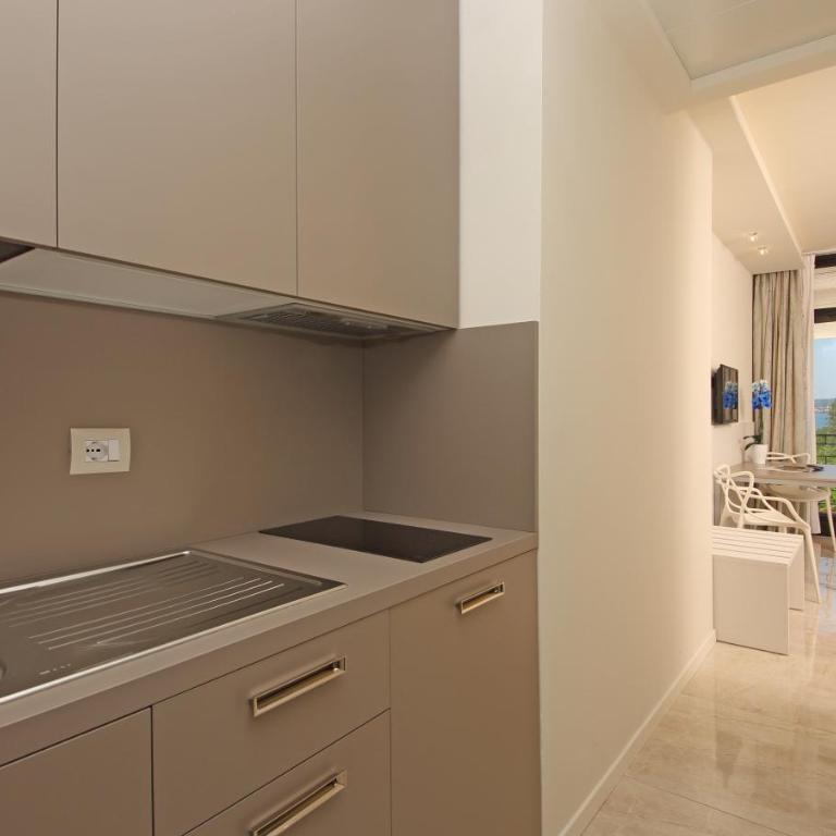 Hotel Residence Holiday - Monolocale Deluxe - 2