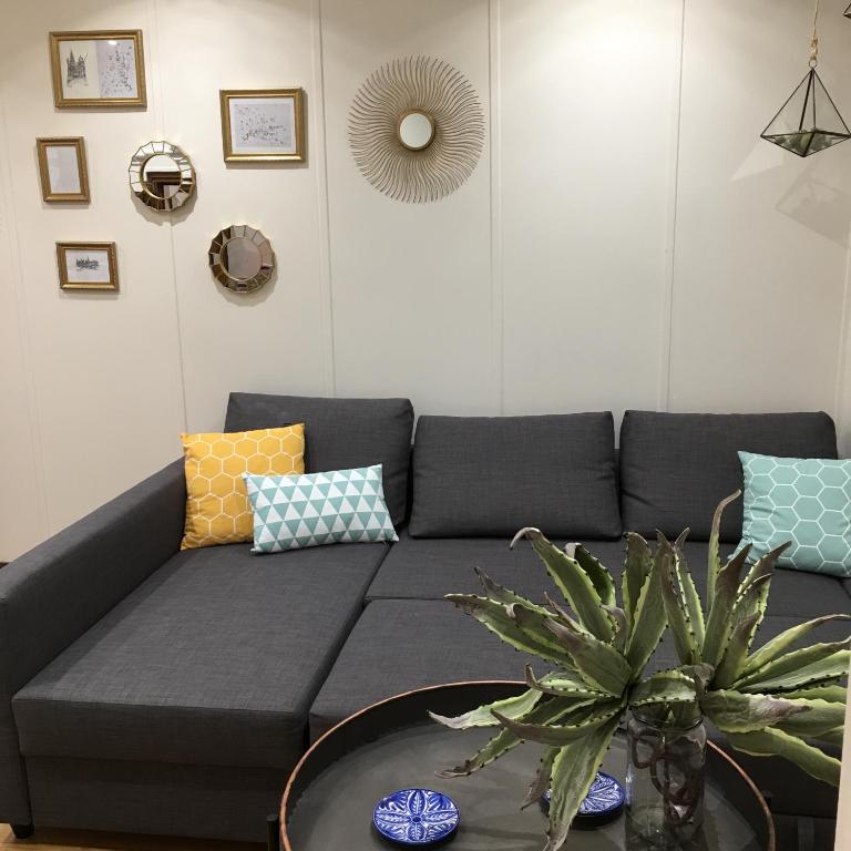 Apto El Clavo-CON PARKING GRATIS - Apartamento de 1 dormitorio - 58