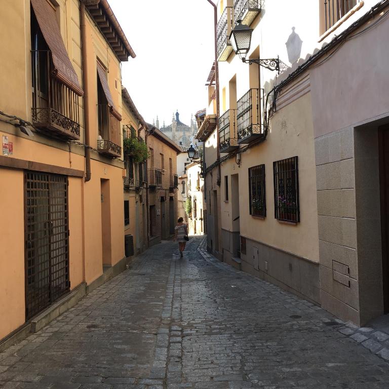 Apto El Clavo-CON PARKING GRATIS - Apartamento de 1 dormitorio - 66
