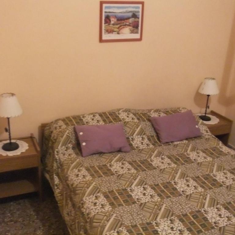 Comodo Chalet en Gesell - Casa - 7