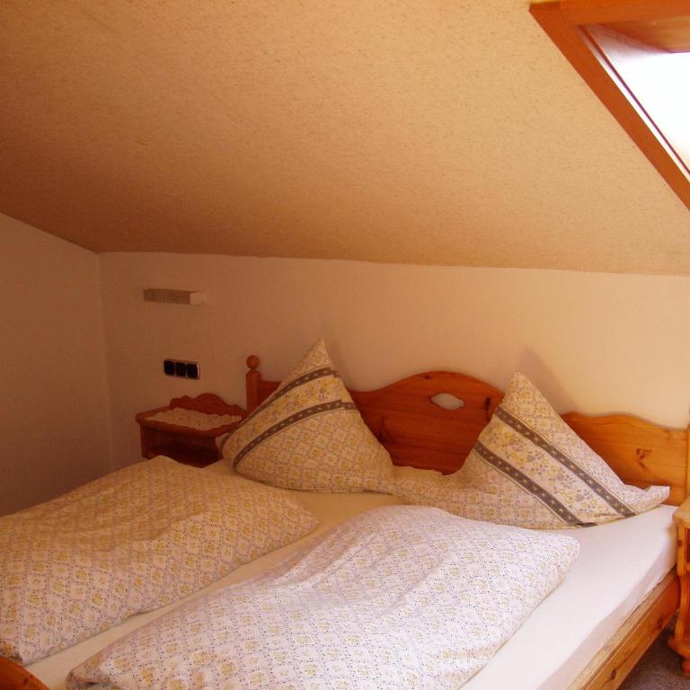 Gästehaus zur Färbe Apartments - Apartment mit 1 Schlafzimmer und Terrasse - Dachgeschoss - 2