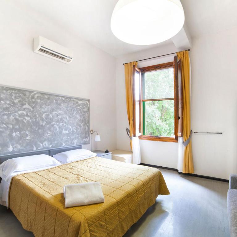 Melody House - Camera Matrimoniale/Doppia con Letti Singoli con Bagno in Comune - 2