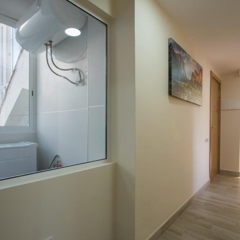 BEACH, CITY CENTER AND ENTERTAINMENT - Standard Apartment - 5