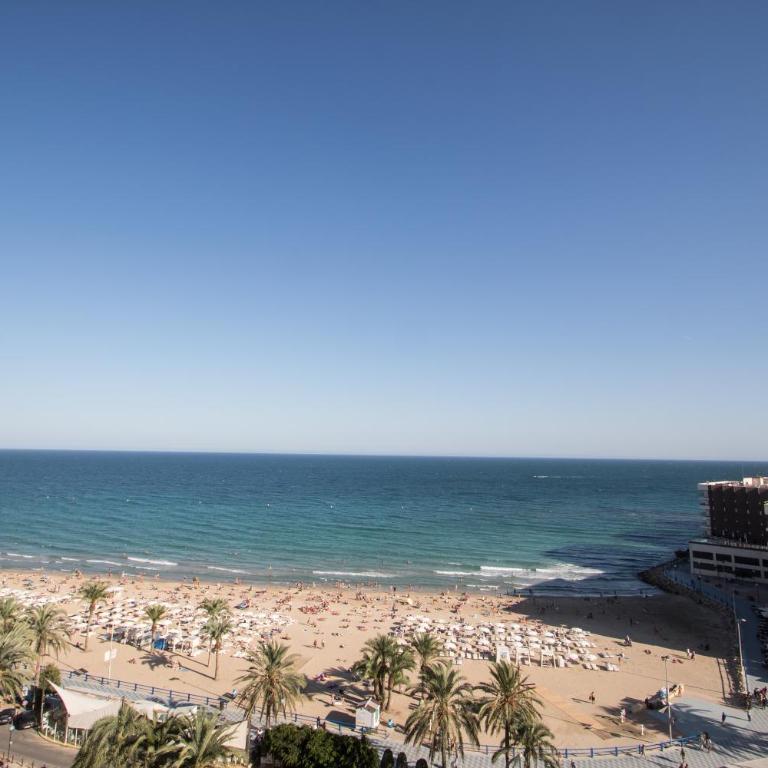 BEACH, CITY CENTER AND ENTERTAINMENT - Standard Apartment - 18