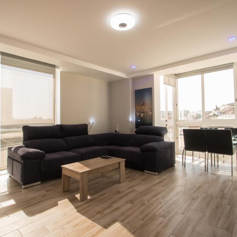 BEACH, CITY CENTER AND ENTERTAINMENT - Standard Apartment - 11