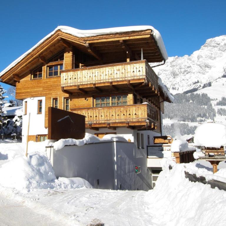 Steinberghaus Apartments - Apartment mit 2 Schlafzimmern und Balkon oder Terrasse - 2