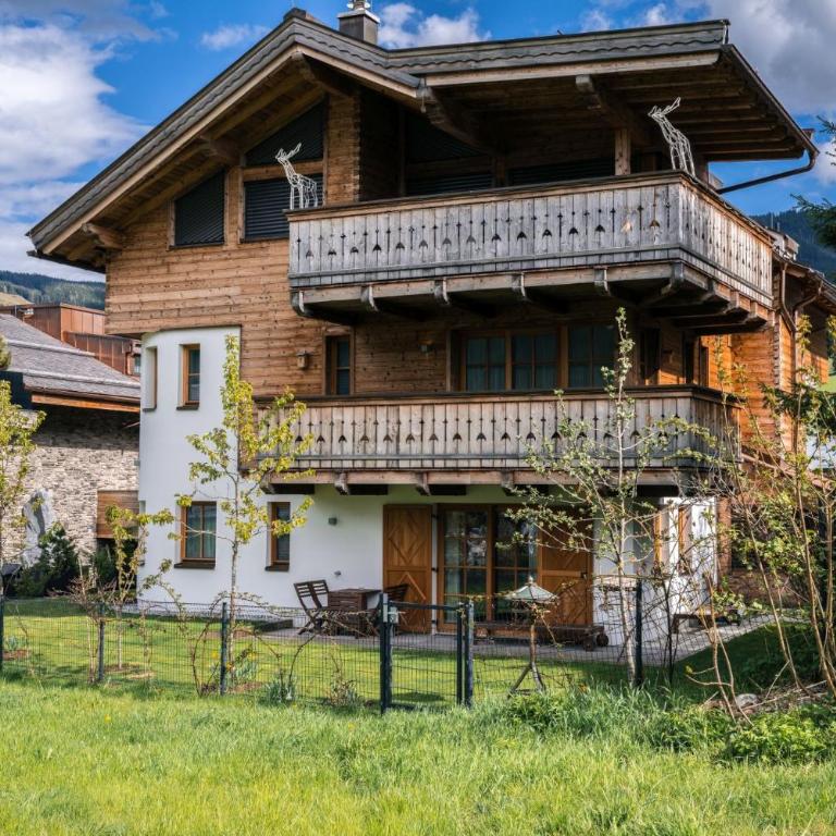 Steinberghaus Apartments - Apartment mit 2 Schlafzimmern und Balkon oder Terrasse - 1