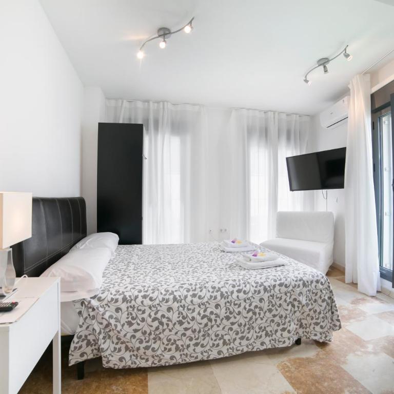 Apartamentos Salamanca - Studio with Terrace - C3A - 4