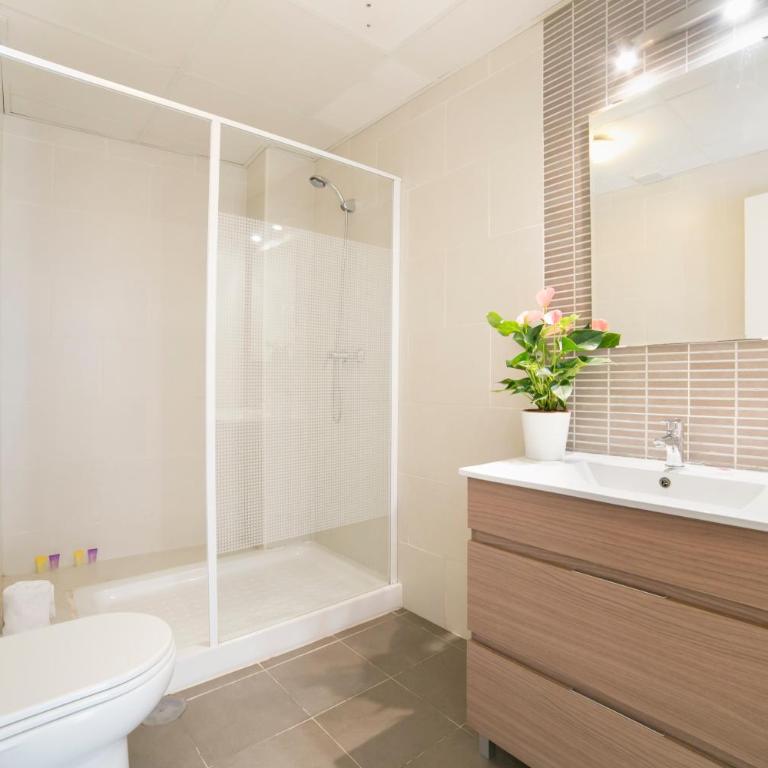 Apartamentos Salamanca - Apartment with Balcony - B2B - 1