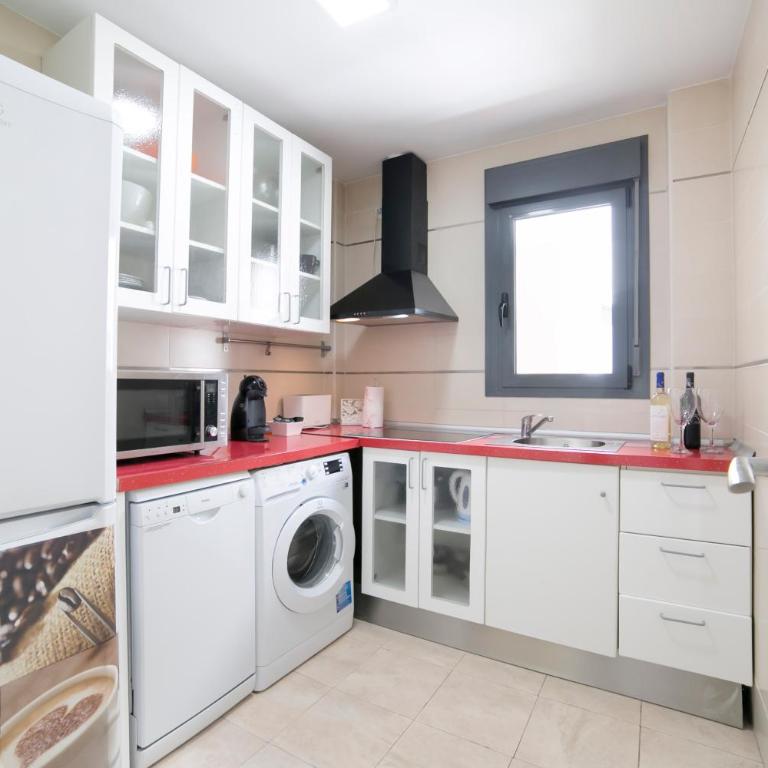 Apartamentos Salamanca - Two-Bedroom Apartment with Balcony -B2A - 2