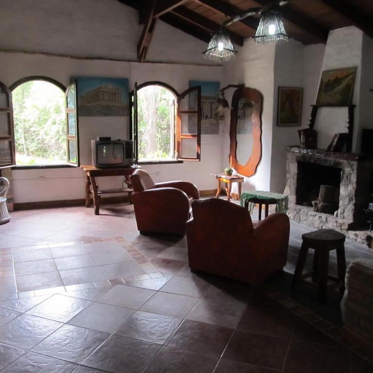 Luna Azul - Two-Bedroom Chalet - 12