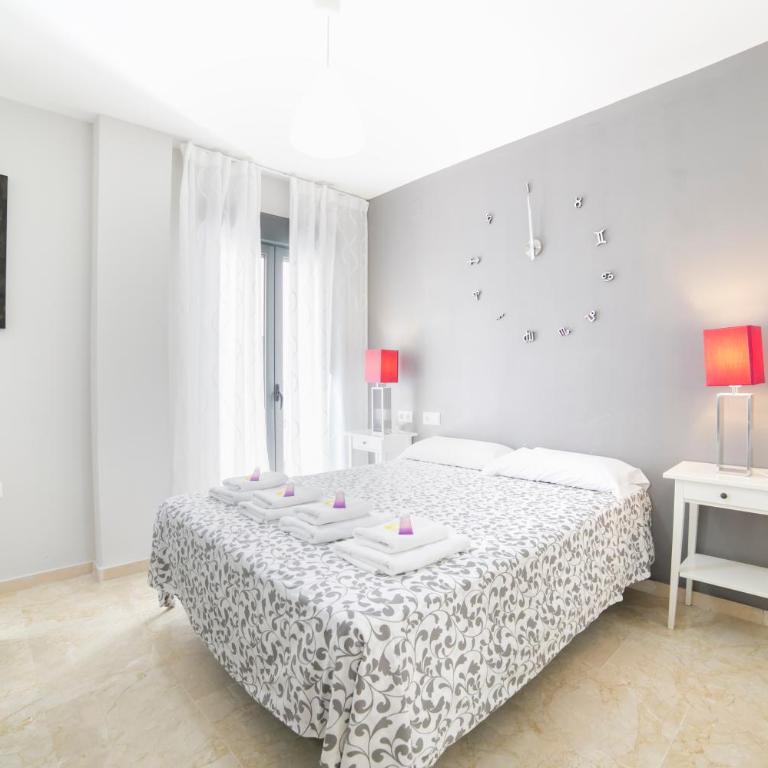 Apartamentos Salamanca - Studio with Balcony A1E - 3