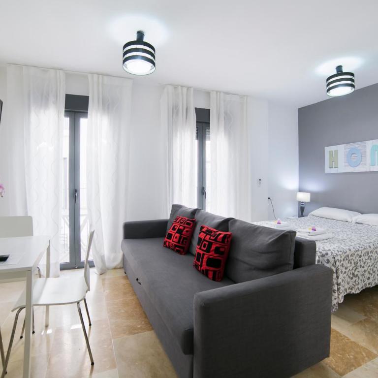 Apartamentos Salamanca - Studio with Balcony A1D - 5
